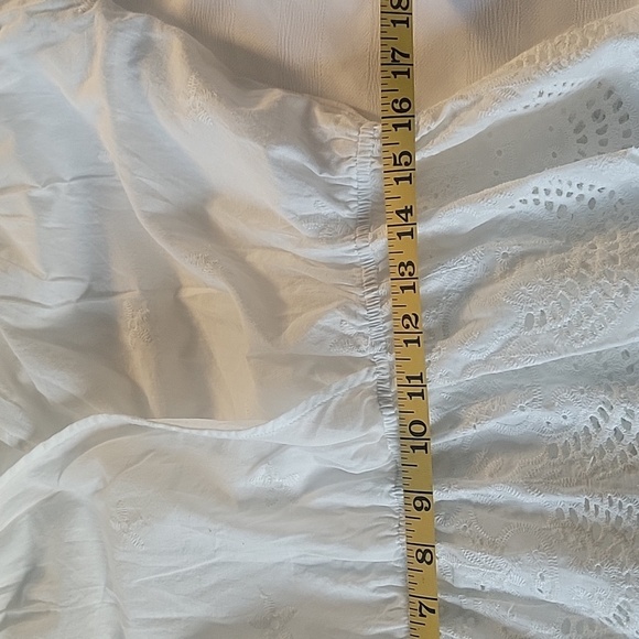 JAX & Henley White Shere V Neck Blouse, 100% cotton, Size: L - Picture 9 of 10